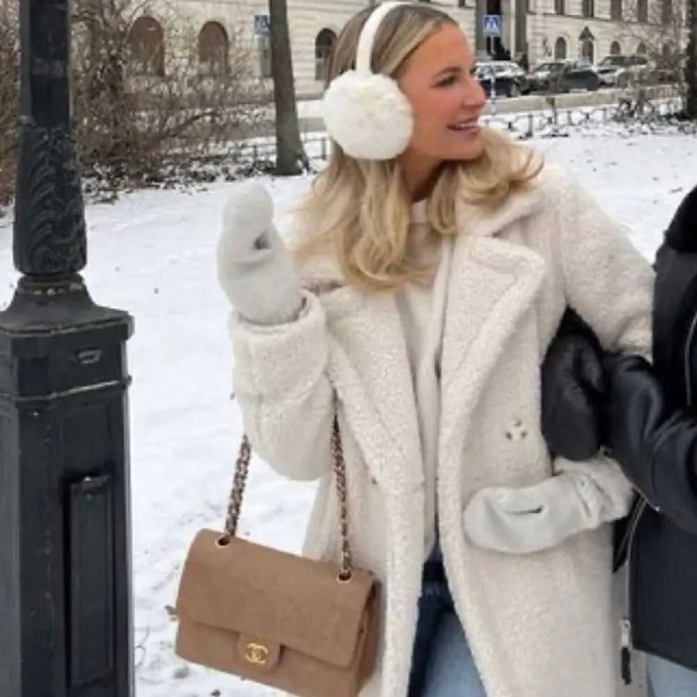 White  ear muffs